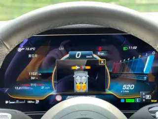 Mercedes-Benz AMG GT 2023 AMG GT 50 4MATIC Coche deportivo de cuatro puertas interior foto 17 Mercedes-Benz AMG GT 2023 AMG GT 50 4MATIC Coche deportivo de cuatro puertas interior foto 17