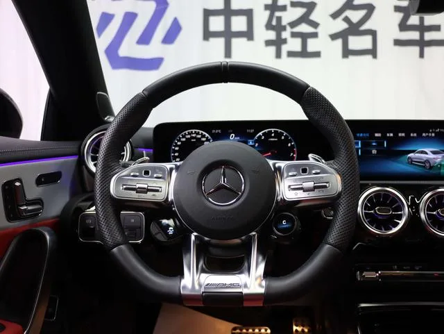 Mercedes-Benz CLA AMG 2023 AMG CLA 35 4MATIC интерьер фото 14