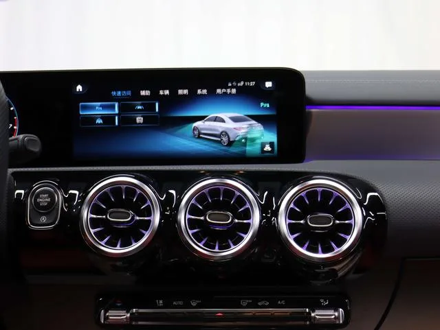 Mercedes-Benz CLA AMG 2023 AMG CLA 35 4MATIC интерьер фото 15