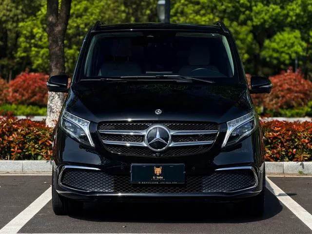 Mercedes-Benz V-Class 2020 V 260 Version de luxe extérieur photo 2 Mercedes-Benz V-Class 2020 V 260 Version de luxe extérieur photo 2