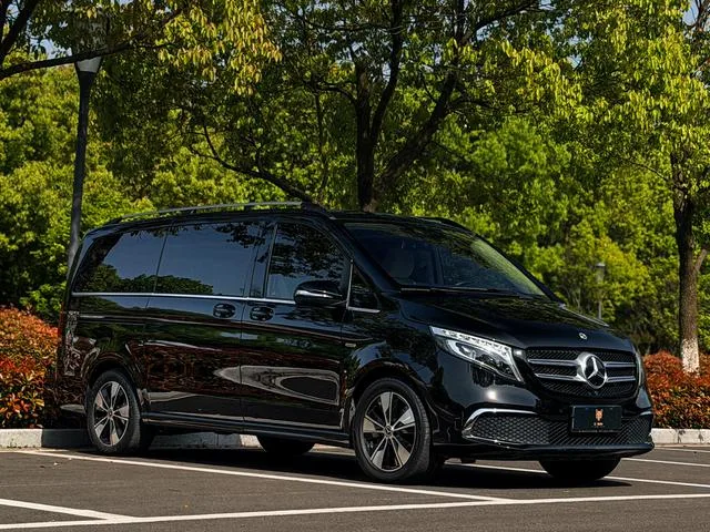 Mercedes-Benz V-Class 2020 V 260 Version de luxe extérieur photo 3 Mercedes-Benz V-Class 2020 V 260 Version de luxe extérieur photo 3