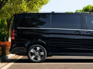 Mercedes-Benz V-Class 2020 V 260 Version de luxe extérieur photo 5 Mercedes-Benz V-Class 2020 V 260 Version de luxe extérieur photo 5