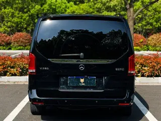 Mercedes-Benz V-Class 2020 V 260 Version de luxe extérieur photo 8 Mercedes-Benz V-Class 2020 V 260 Version de luxe extérieur photo 8