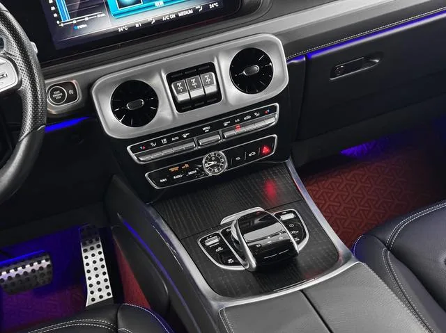 Mercedes-Benz G-Class 2023 G 350 interior photo 7 Mercedes-Benz G-Class 2023 G 350 interior photo 7
