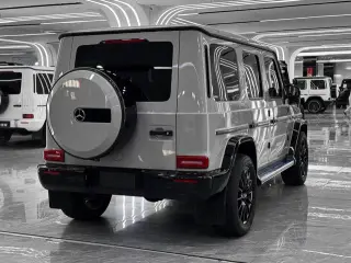 Mercedes-Benz G-Class 2023 G 350 interior photo 9 Mercedes-Benz G-Class 2023 G 350 interior photo 9