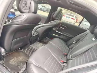 Mercedes-Benz C-Class 2024 C 260 L Edición deportiva Haoye interior foto 13