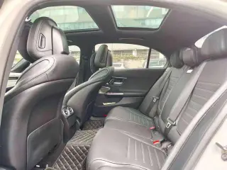 Mercedes-Benz C-Class 2024 C 260 L Edición deportiva Haoye interior foto 14