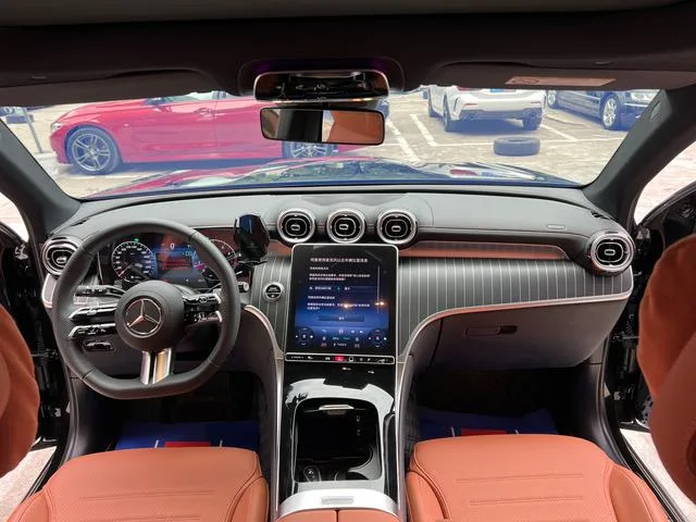 Mercedes-Benz GLC 2023 Mise à jour GLC 260 L 4MATIC Type de luxe 5 Siège extérieur photo 4