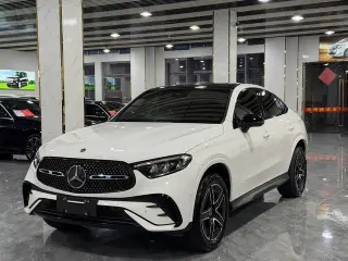 Mercedes-Benz GLC Coupe 2024 GLC 260 4MATIC coupe SUV exterior photo 1 Mercedes-Benz GLC Coupe 2024 GLC 260 4MATIC coupe SUV exterior photo 1