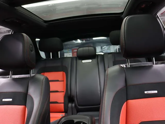 Mercedes-Benz GLE AMG 2020 AMG GLE 53 4MATIC interior photo 11 Mercedes-Benz GLE AMG 2020 AMG GLE 53 4MATIC interior photo 11