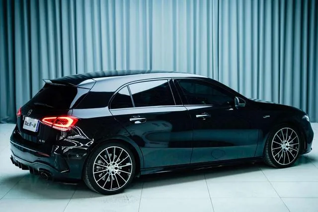 Mercedes-Benz Mercedes-AMG A-Class 2022 AMG A 35 4MATIC interior foto 8 Mercedes-Benz Mercedes-AMG A-Class 2022 AMG A 35 4MATIC interior foto 8