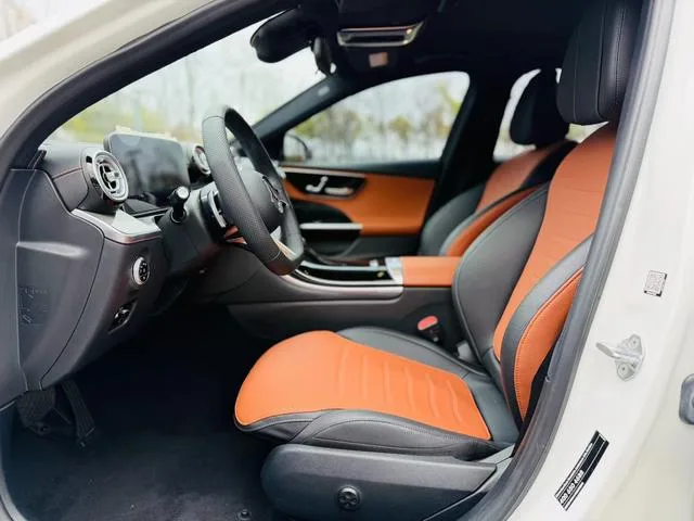 Mercedes-Benz C-Class 2023 Mise à jour C 200 L Version sportive extérieur photo 5 Mercedes-Benz C-Class 2023 Mise à jour C 200 L Version sportive extérieur photo 5