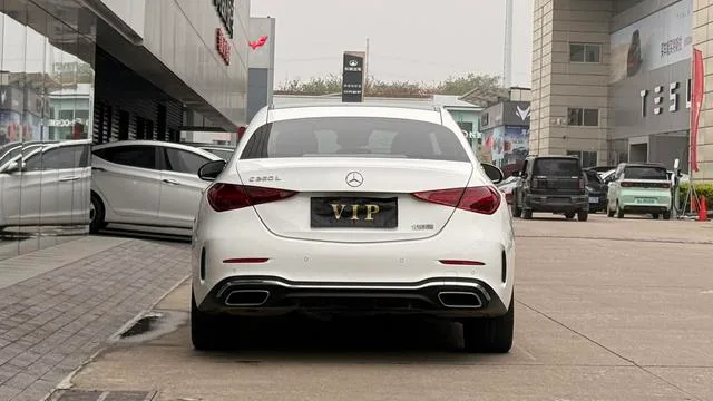 Mercedes-Benz C-Class 2022 Reforma C 260 L Versión deportiva exterior foto 3 Mercedes-Benz C-Class 2022 Reforma C 260 L Versión deportiva exterior foto 3
