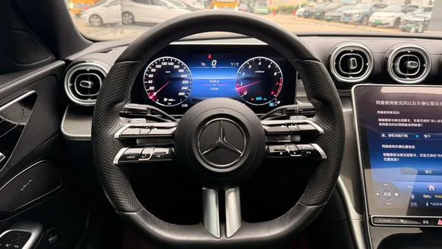 Mercedes-Benz C-Class 2022 Reforma C 260 L Versión deportiva interior foto 9 Mercedes-Benz C-Class 2022 Reforma C 260 L Versión deportiva interior foto 9