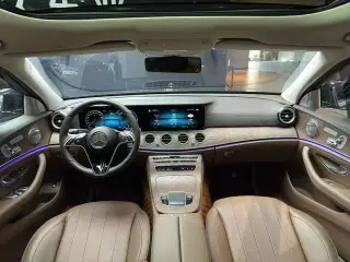 Mercedes-Benz E-Class 2023 Restyling E 300 L Fashionable Passenger car exterior photo 4 Mercedes-Benz E-Class 2023 Restyling E 300 L Fashionable Passenger car exterior photo 4