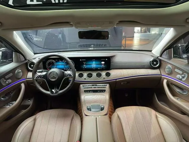 Mercedes-Benz E-Class 2023 Restyling E 300 L Fashionable Passenger car exterior photo 4 Mercedes-Benz E-Class 2023 Restyling E 300 L Fashionable Passenger car exterior photo 4