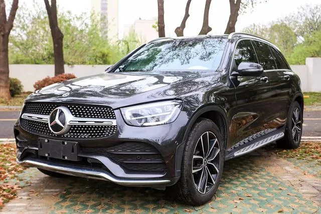 Mercedes-Benz GLC 2020 Restyling GLC 260 L 4MATIC Dynamic exterior photo 1 Mercedes-Benz GLC 2020 Restyling GLC 260 L 4MATIC Dynamic exterior photo 1