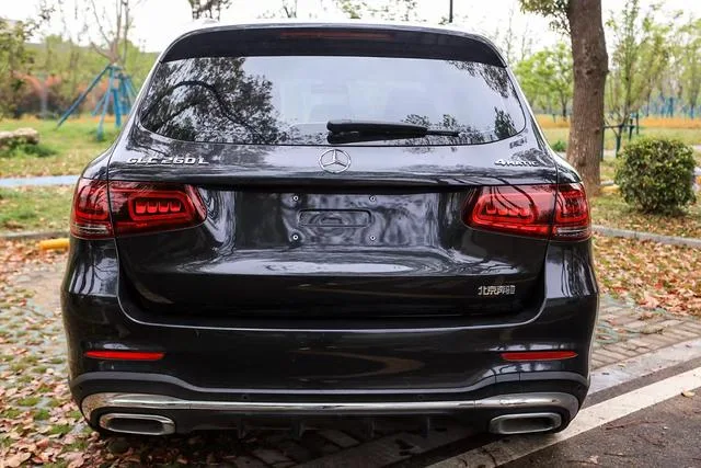 Mercedes-Benz GLC 2020 Restyling GLC 260 L 4MATIC Dynamic exterior photo 5 Mercedes-Benz GLC 2020 Restyling GLC 260 L 4MATIC Dynamic exterior photo 5