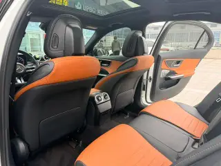 Mercedes-Benz C-Class 2022 C 260 L Edición deportiva Haoye interior foto 13