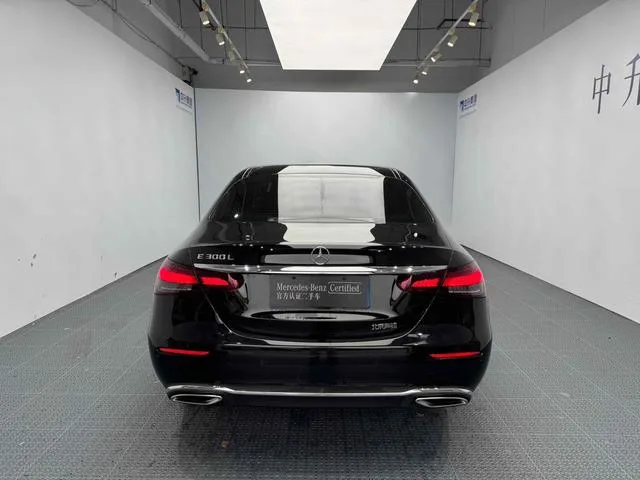 Mercedes-Benz E-Class 2022 Three changes E 300 L Fashionable Passenger car exterior photo 5 Mercedes-Benz E-Class 2022 Three changes E 300 L Fashionable Passenger car exterior photo 5