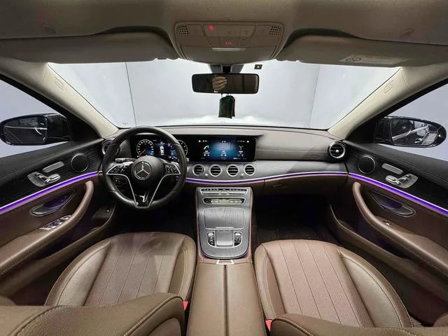 Mercedes-Benz E-Class 2022 Three changes E 300 L Fashionable Passenger car exterior photo 10 Mercedes-Benz E-Class 2022 Three changes E 300 L Fashionable Passenger car exterior photo 10