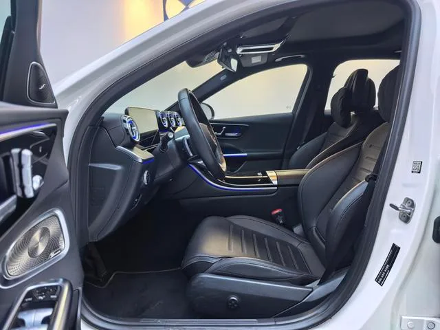 Mercedes-Benz C-Class 2025 C 260 L Hao Night Sports Edition interior photo 13 Mercedes-Benz C-Class 2025 C 260 L Hao Night Sports Edition interior photo 13
