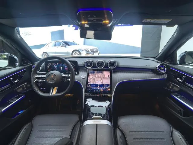 Mercedes-Benz C-Class 2025 C 260 L Hao Night Sports Edition interior photo 15 Mercedes-Benz C-Class 2025 C 260 L Hao Night Sports Edition interior photo 15