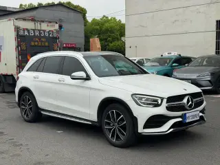 Mercedes-Benz GLC 2021 GLC 300 L 4MATIC Type dynamique extérieur photo 3 Mercedes-Benz GLC 2021 GLC 300 L 4MATIC Type dynamique extérieur photo 3