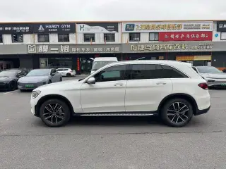 Mercedes-Benz GLC 2021 GLC 300 L 4MATIC Type dynamique extérieur photo 5 Mercedes-Benz GLC 2021 GLC 300 L 4MATIC Type dynamique extérieur photo 5