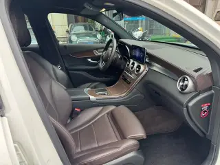 Mercedes-Benz GLC 2021 GLC 300 L 4MATIC Type dynamique extérieur photo 9 Mercedes-Benz GLC 2021 GLC 300 L 4MATIC Type dynamique extérieur photo 9