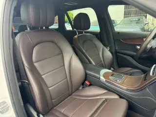 Mercedes-Benz GLC 2021 GLC 300 L 4MATIC Type dynamique intérieur photo 11 Mercedes-Benz GLC 2021 GLC 300 L 4MATIC Type dynamique intérieur photo 11