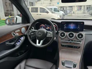 Mercedes-Benz GLC 2021 GLC 300 L 4MATIC Type dynamique intérieur photo 14 Mercedes-Benz GLC 2021 GLC 300 L 4MATIC Type dynamique intérieur photo 14