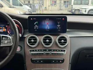 Mercedes-Benz GLC 2021 GLC 300 L 4MATIC Type dynamique intérieur photo 15 Mercedes-Benz GLC 2021 GLC 300 L 4MATIC Type dynamique intérieur photo 15