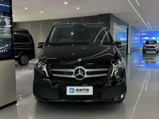Mercedes-Benz V-Class 2022 V 260 Versión piloto exterior foto 2 Mercedes-Benz V-Class 2022 V 260 Versión piloto exterior foto 2