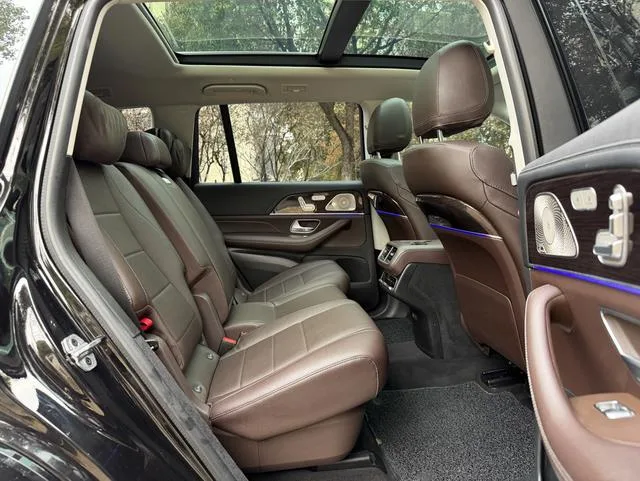Mercedes-Benz GLS 2021 GLS 450 4MATIC Fashionable interior photo 11 Mercedes-Benz GLS 2021 GLS 450 4MATIC Fashionable interior photo 11