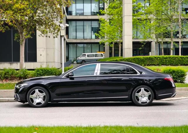 Mercedes-Benz Mercedes-Maybach S-Class 2025 S 480 4MATIC exterior photo 7 Mercedes-Benz Mercedes-Maybach S-Class 2025 S 480 4MATIC exterior photo 7