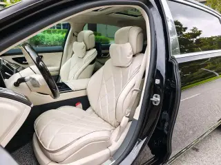 Mercedes-Benz Mercedes-Maybach S-Class 2025 S 480 4MATIC interior photo 11 Mercedes-Benz Mercedes-Maybach S-Class 2025 S 480 4MATIC interior photo 11