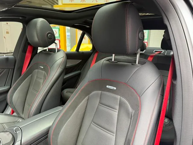 Mercedes-Benz Mercedes-AMG E-Class 2022 Restyling AMG E 53 4MATIC interior photo 13 Mercedes-Benz Mercedes-AMG E-Class 2022 Restyling AMG E 53 4MATIC interior photo 13