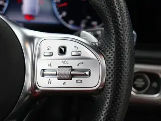 Mercedes-Benz G-Class 2022 G 500 interior photo 17 Mercedes-Benz G-Class 2022 G 500 interior photo 17