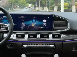Mercedes-Benz GLE (Imported) 2023 GLE 350 4MATIC Fashionable interior photo 17