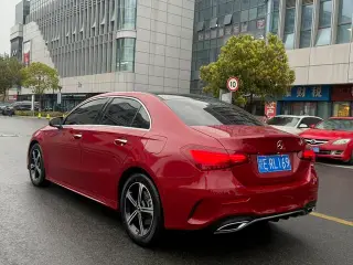 Mercedes-Benz A-Class 2023 A 200 L Sport Sedan Fashion Edition interior photo 7 Mercedes-Benz A-Class 2023 A 200 L Sport Sedan Fashion Edition interior photo 7