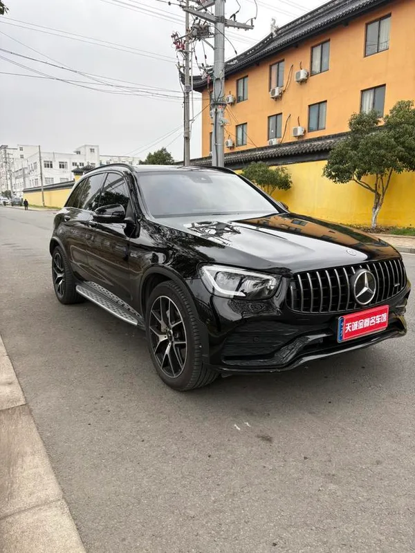 Mercedes-Benz GLC AMG 2022 AMG GLC 43 4MATIC exterior foto 2
