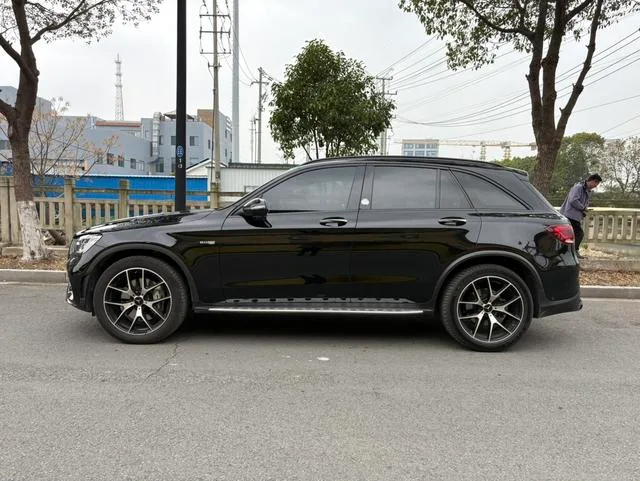 Mercedes-Benz GLC AMG 2022 AMG GLC 43 4MATIC exterior foto 8