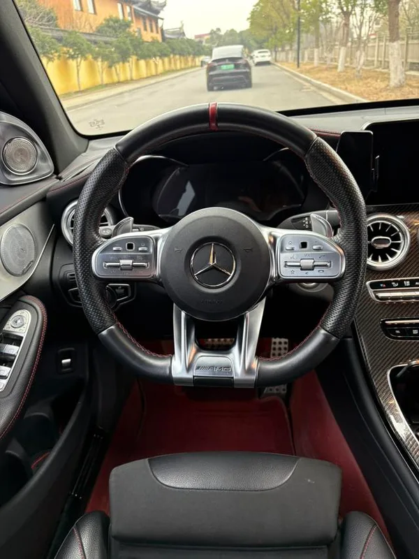 Mercedes-Benz GLC AMG 2022 AMG GLC 43 4MATIC interior foto 13