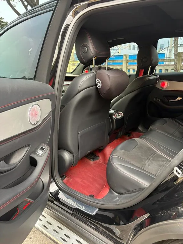 Mercedes-Benz GLC AMG 2022 AMG GLC 43 4MATIC interior foto 15