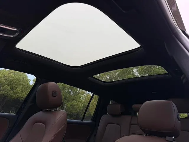 Mercedes-Benz GLB 2023 GLB 200 Fashionable interior photo 8 Mercedes-Benz GLB 2023 GLB 200 Fashionable interior photo 8