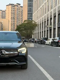 Mercedes-Benz GLC 2021 GLC 260 L 4MATIC Type de luxe extérieur photo 6 Mercedes-Benz GLC 2021 GLC 260 L 4MATIC Type de luxe extérieur photo 6