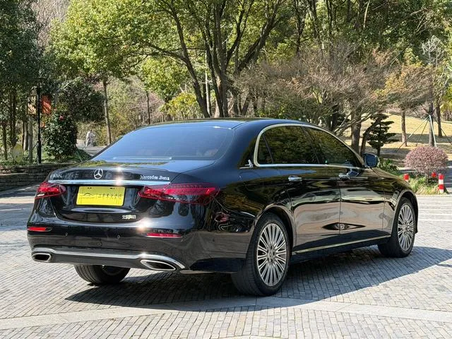 Mercedes-Benz E-Class 2023 E 300 L Luxury type Passenger car exterior photo 6