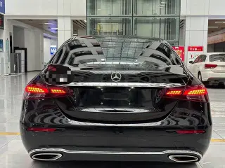 Mercedes-Benz E-Class 2023 E 260 L Coche exterior foto 3 Mercedes-Benz E-Class 2023 E 260 L Coche exterior foto 3