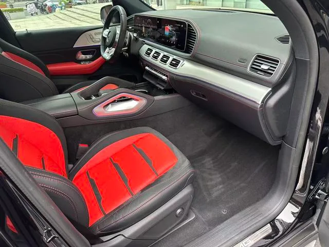 Mercedes-Benz GLE AMG 2022 AMG GLE 53 4MATIC interior foto 8 Mercedes-Benz GLE AMG 2022 AMG GLE 53 4MATIC interior foto 8